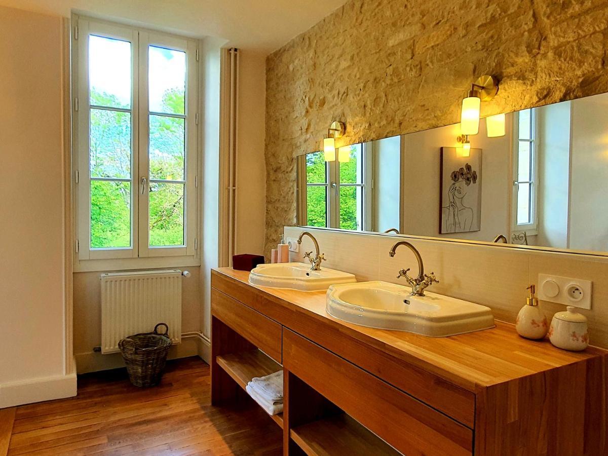 Bed and Breakfast Le Moulin Neuf Ancy-le-Franc Exteriér fotografie