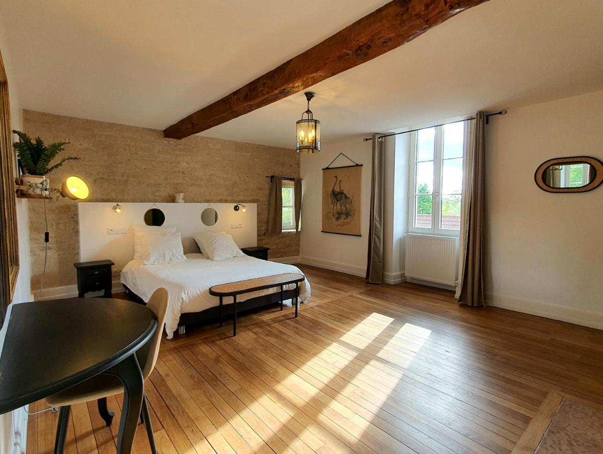 Bed and Breakfast Le Moulin Neuf Ancy-le-Franc Exteriér fotografie